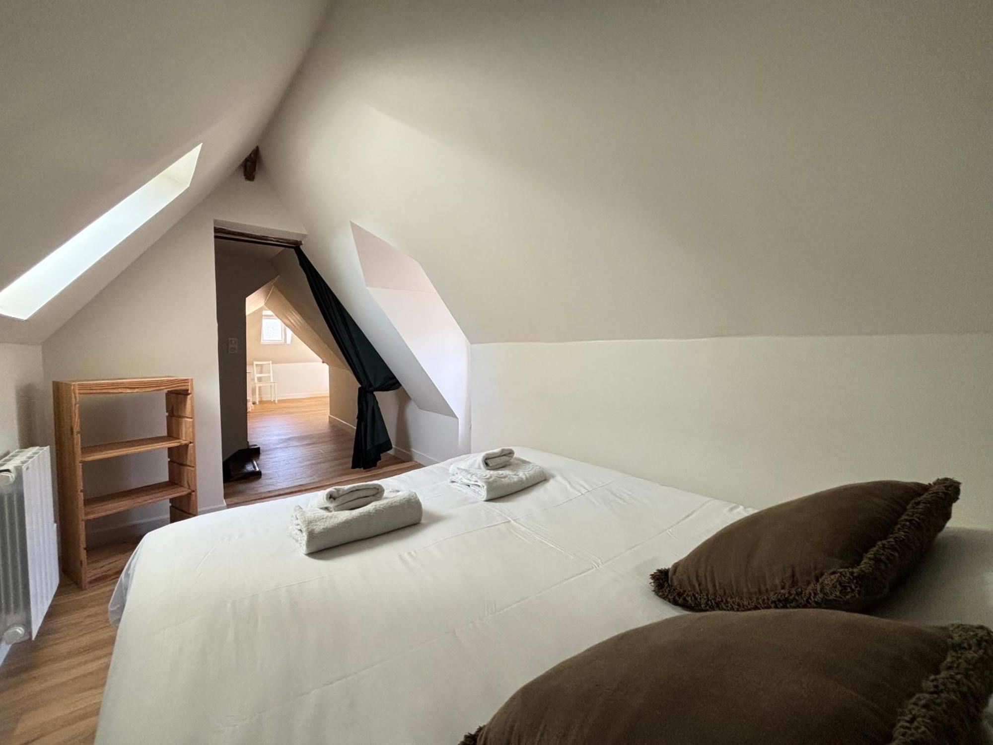 Bajocasse Apt Duplex Spacieux 3 Ch 2 Sdb Cosy Plein Centre Bayeux Decoration Elegante Proche Plages Du Debarquement Exterior foto